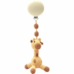 NatureZoo Of Denmark Gehäkelte Kinderwagenanhänger - Giraffe, Gelb